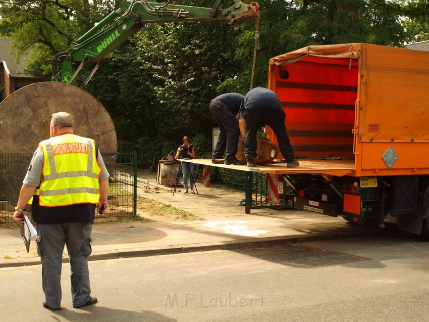 Bombenfund Koeln Vingst Burgstr Schulstr P097.JPG